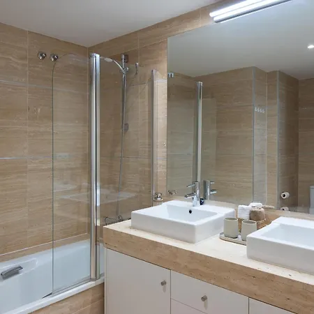 2br With Sea Views In Benahavis * Estepona
